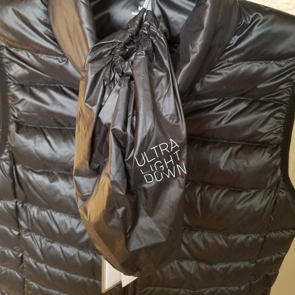 Vest - Picture 2 of 3